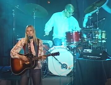 Aimee Mann: - Edmonton Folk Music Festival